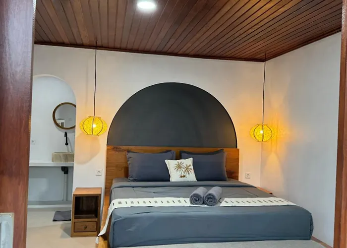 Bali Astetic Private Hot Spring Villa Kubupenlokan