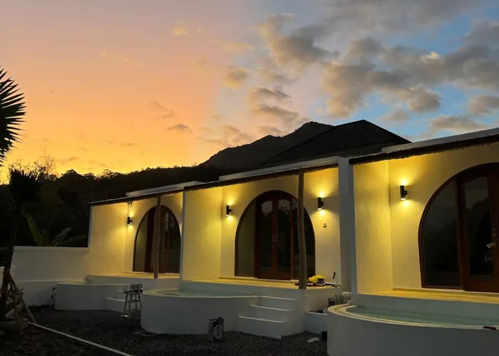 Villa Bali Astetic Private Hot Spring Kubupenlokan